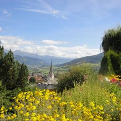 Blick Richtung Pischelsdorf bei Unternberg.jpg