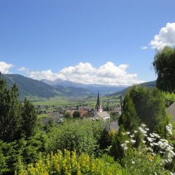 Parkplatz_u_Blick_auf_StMargarethen.jpg