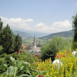 Dir Kirche von St.Margarethen und im Hintergrund der Preber.jpg